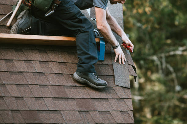 Best Emergency Roof Repair  in Ligonier, IN
